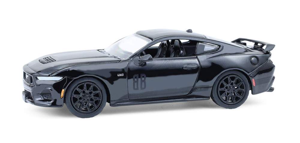 FORD MUSTANG GT COUPE 2024 GREENLIGHT BLACK BANDIT - 1:64 SCALE MODEL - Image 3