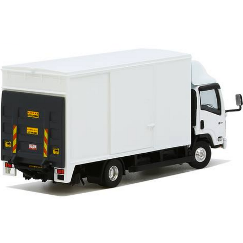 ISUZU N-SERIES WHITE XX2800 - 1:76 SCALE