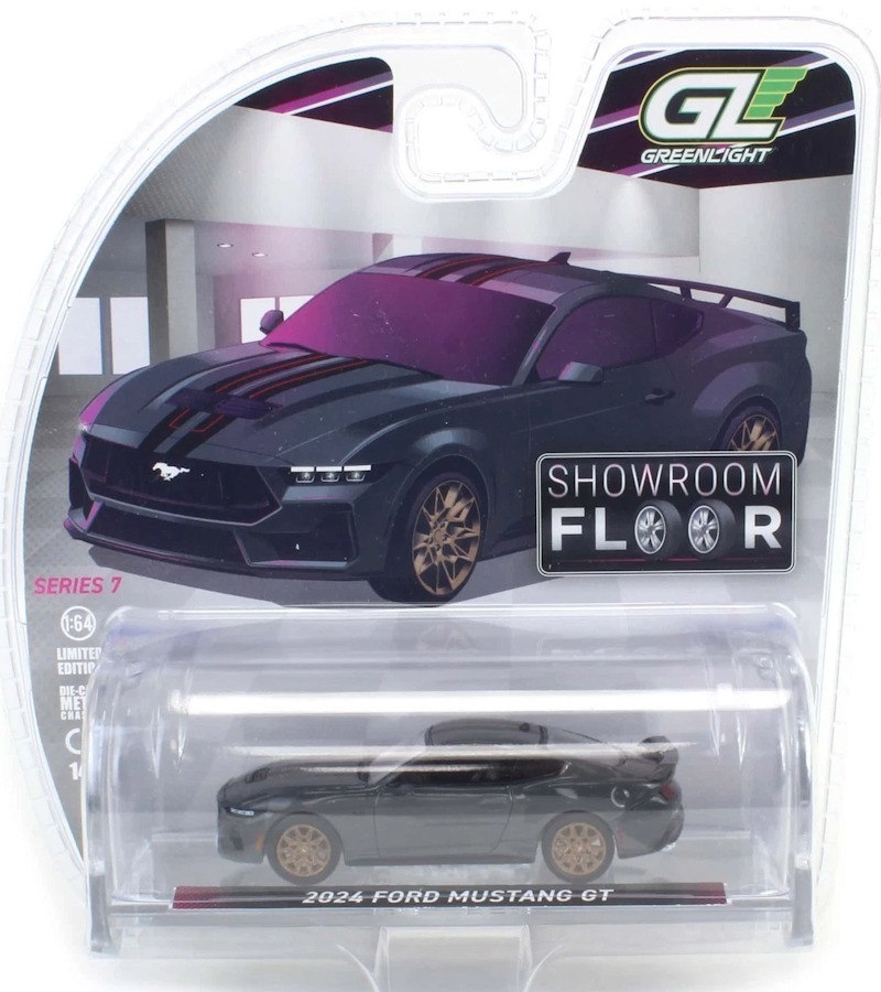 FORD MUSTANG GT 2024 SHOWROOM FLOOR – GREENLIGHT 1:64 SCALE- 1:64 SCALE MODEL - Image 5