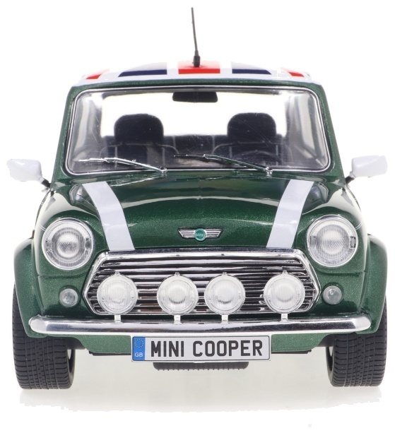 MINI COOPER SPORT PACK - GREEN With UNION JACK - SOLIDO 1:18 SCLAE MODEL - Image 7