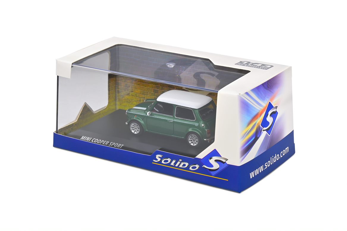 MINI COOPER S GREEN 1994 - 1:43 SCALE DIECAST MODEL - Image 2
