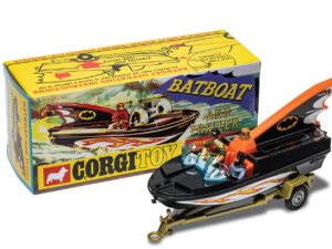 BATBOAT & Trailer With Batman & Robin - CORGI - 1:46 SCALE