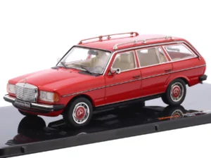 MERCEDES-BENZ 200T (S123) 1979 - RED - 1:43 SCALE - IXO MODELS